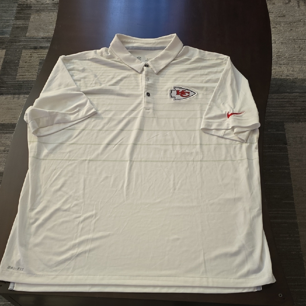 Nike Men's White Polo Shirt with Red Logo